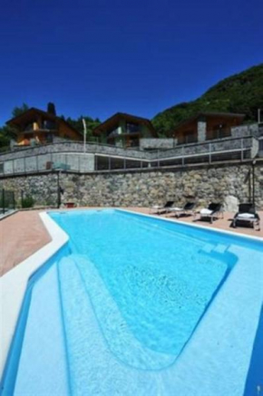 Отель Villa Orchidea With Pool  Варенна
